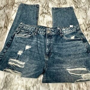 Refuge Distressed Boyfriend Denim Blue Jeans Relaxed Mid Rise Med Wash Grunge